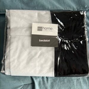 JC Penney Home Collection Black Bedskirt